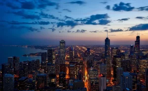 Aerial view of Chicago skyline in black and white, showcasing the city's iconic architecture and colocation facilities.